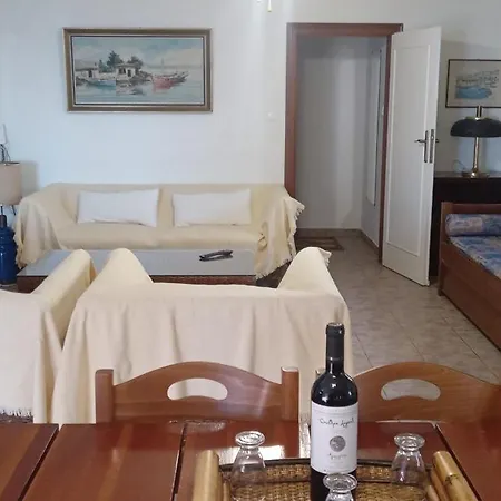 Fantastic House With A Wonderful View Of The Sea
